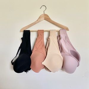 AUDEN LIGHTLY LINED TSHIRT BRAS :: LOT OF 4